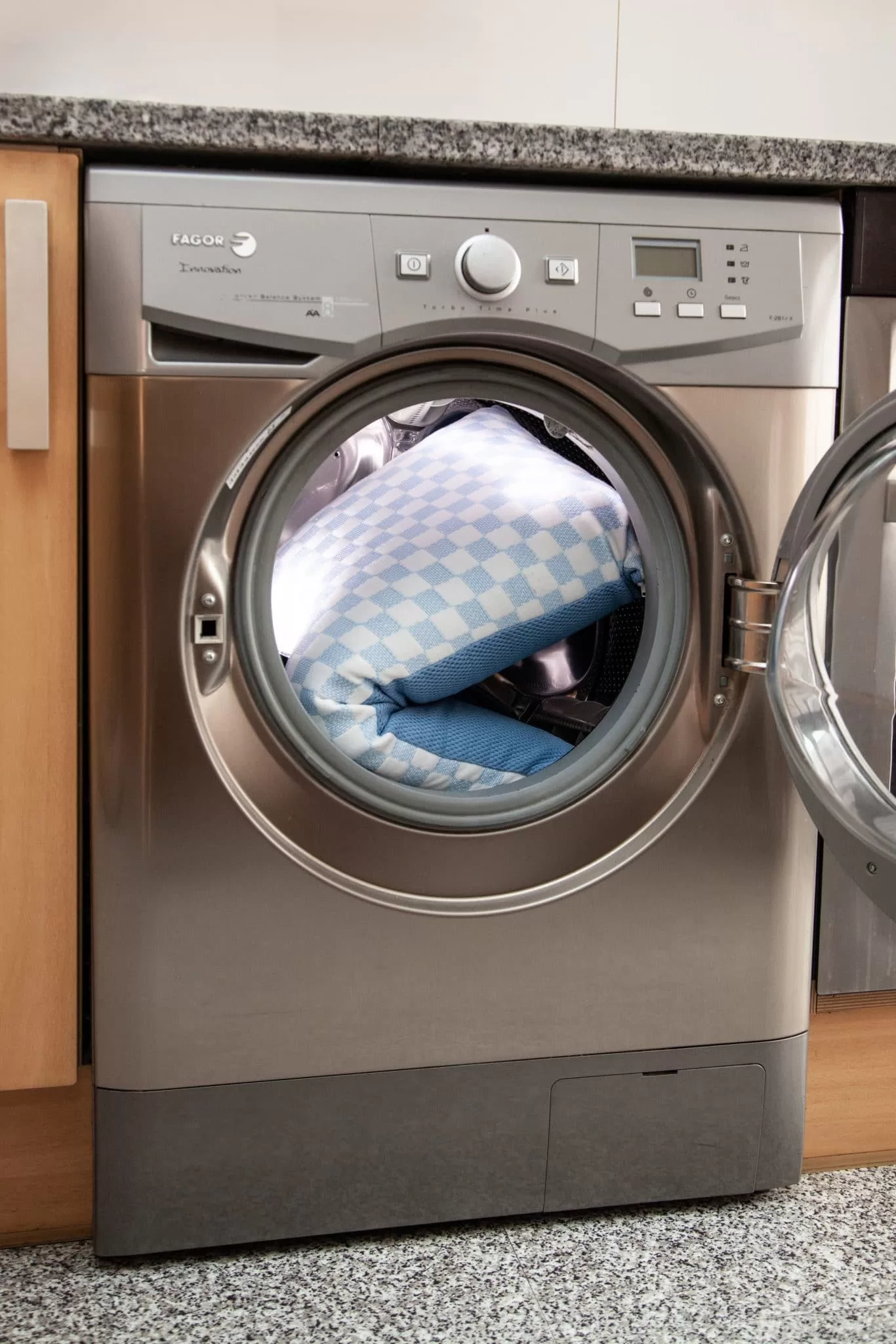 Almohada lavable 70 cm - Imagen 12